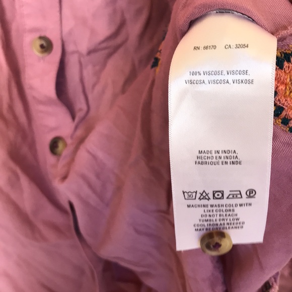 Anthropologie county fair pink hot balloon embroidered top - Picture 7 of 11